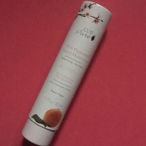 100% Pure Fruit Pigmented Tinted Moisturizer